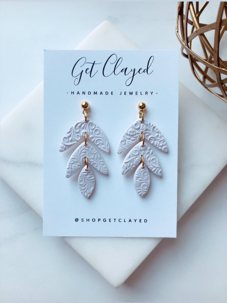 Tiered fall dangle