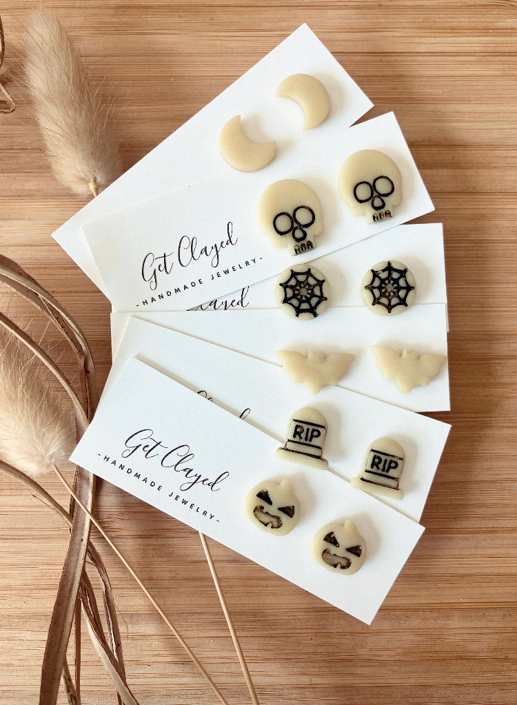 GLOW IN THE DARK Studs