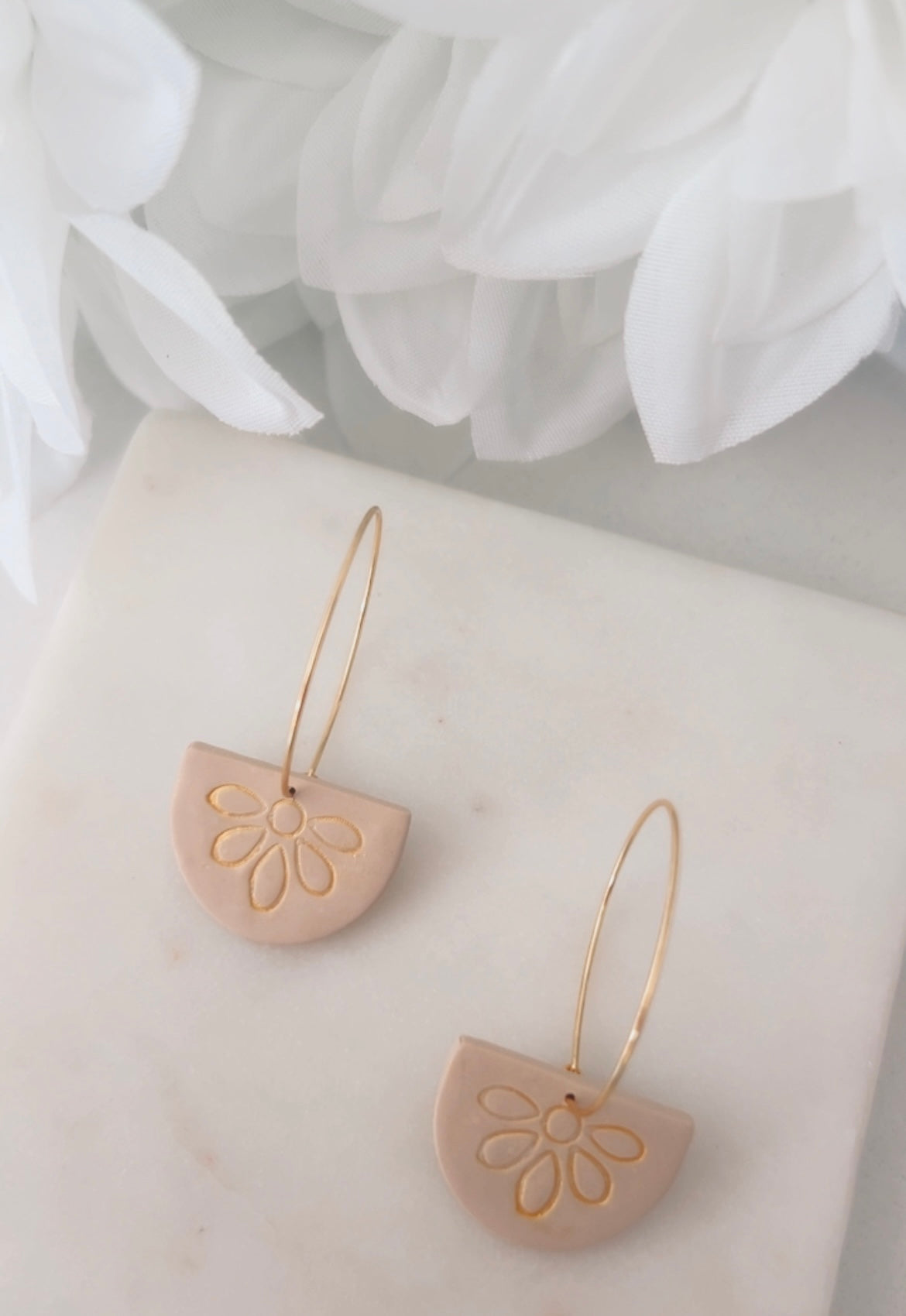 Summer embossed hoops