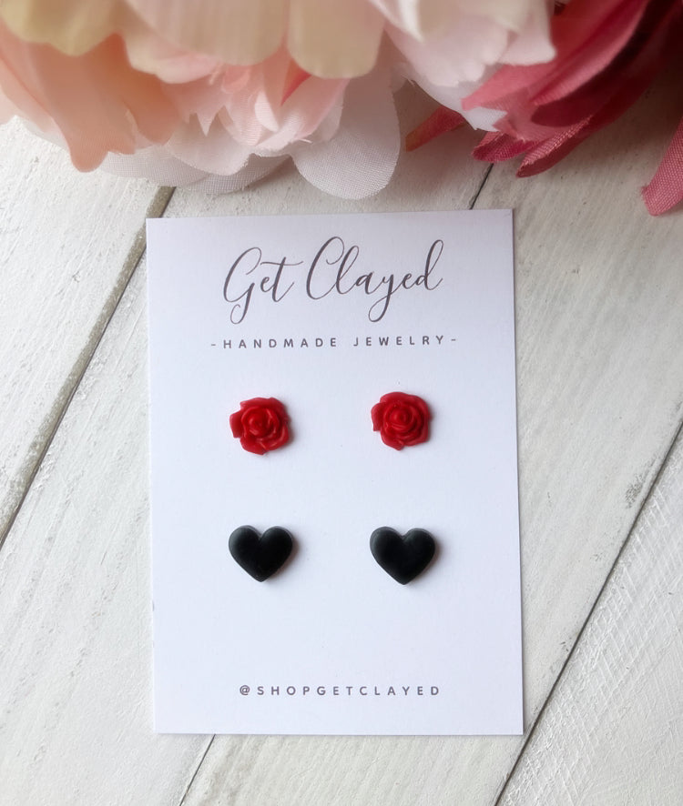 Rose black heart stud set