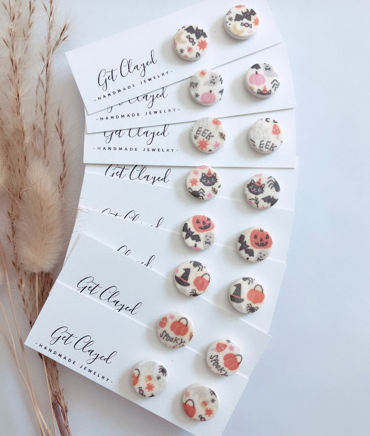 Halloween circle & spider stud set