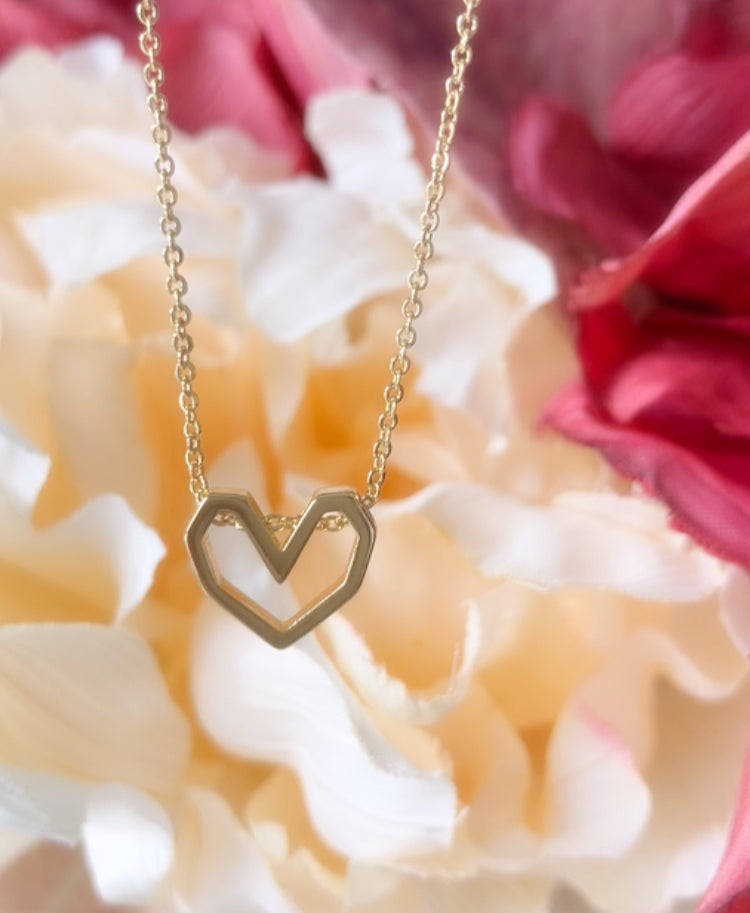 18k gold plated geometric heart