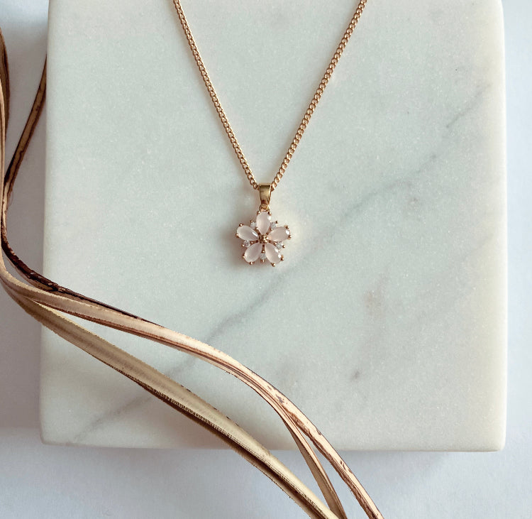 18k gold plated flower necklace
