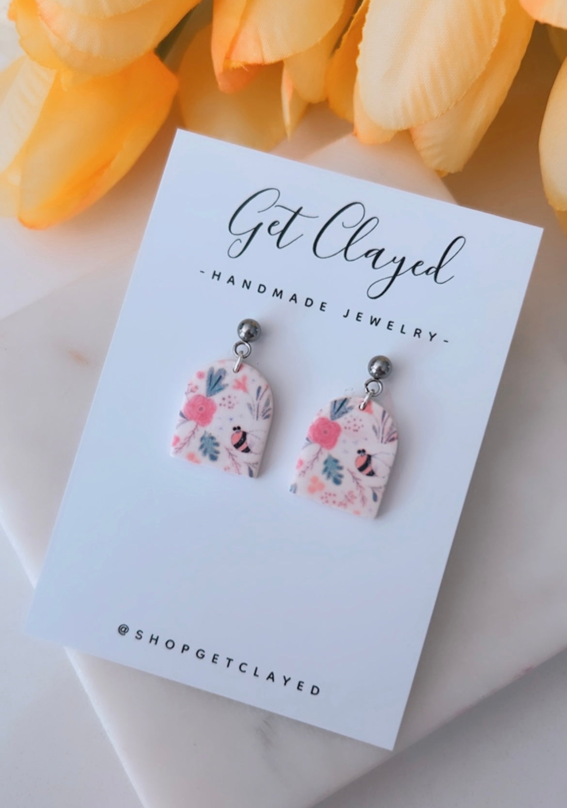 Bee pattern studs
