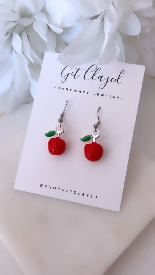 Apple dangles