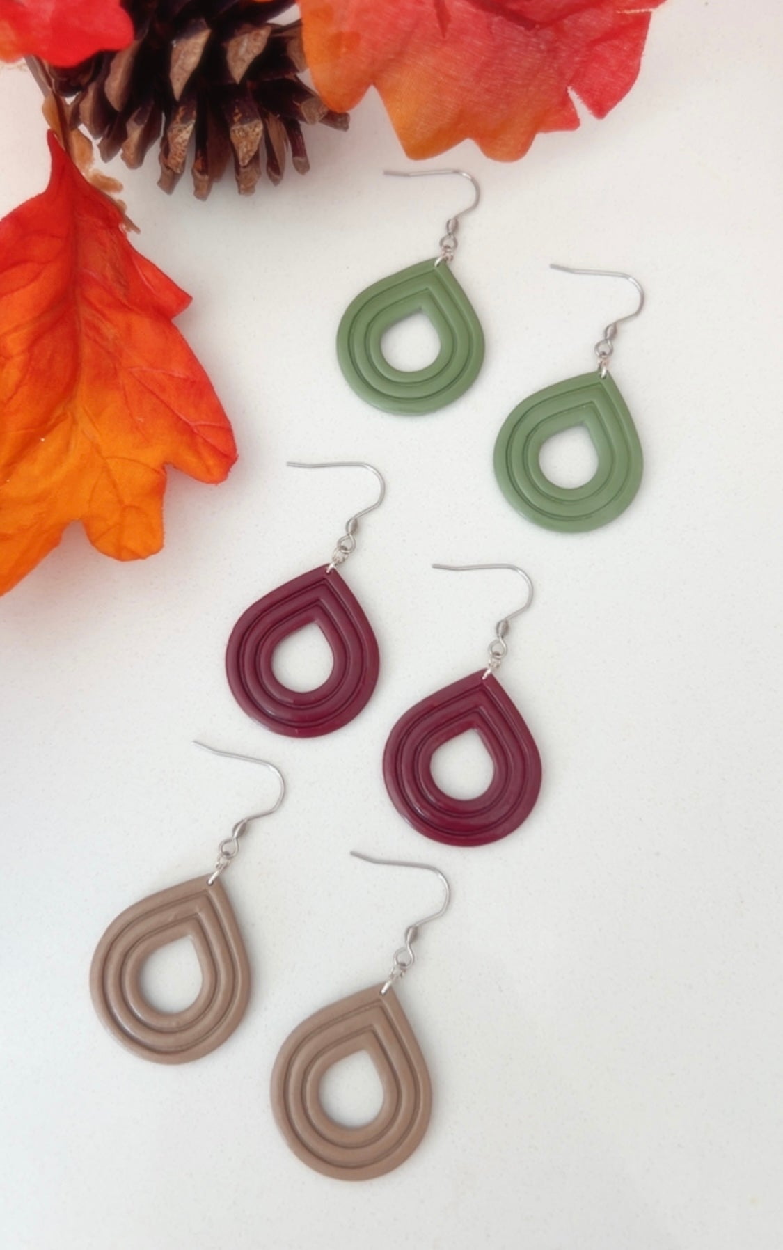 Simple embossed dangle
