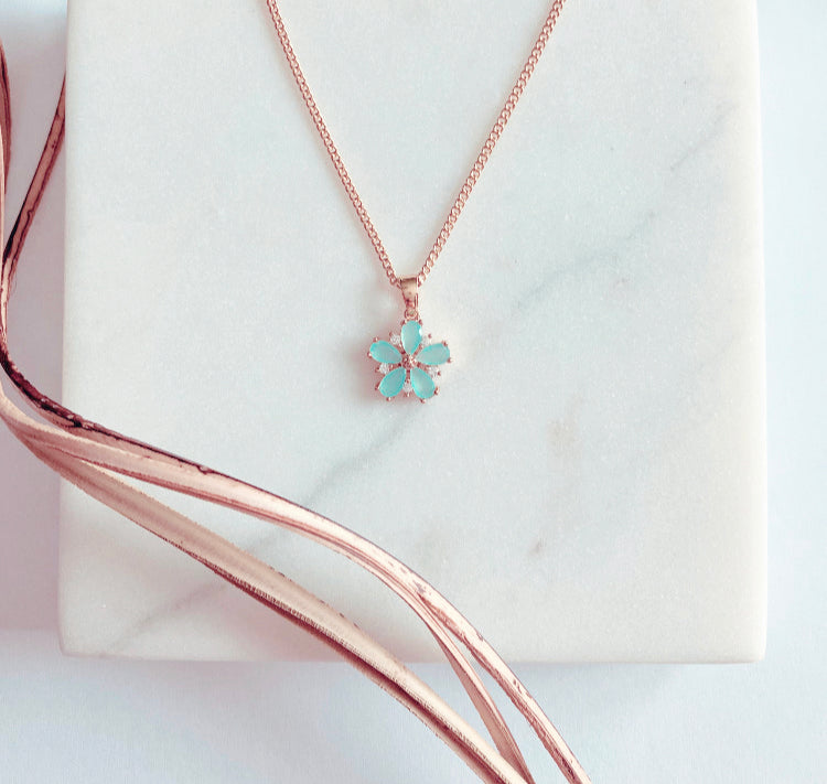 18k gold plated flower necklace