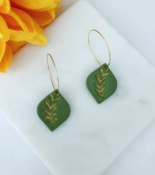 Leaf hoops